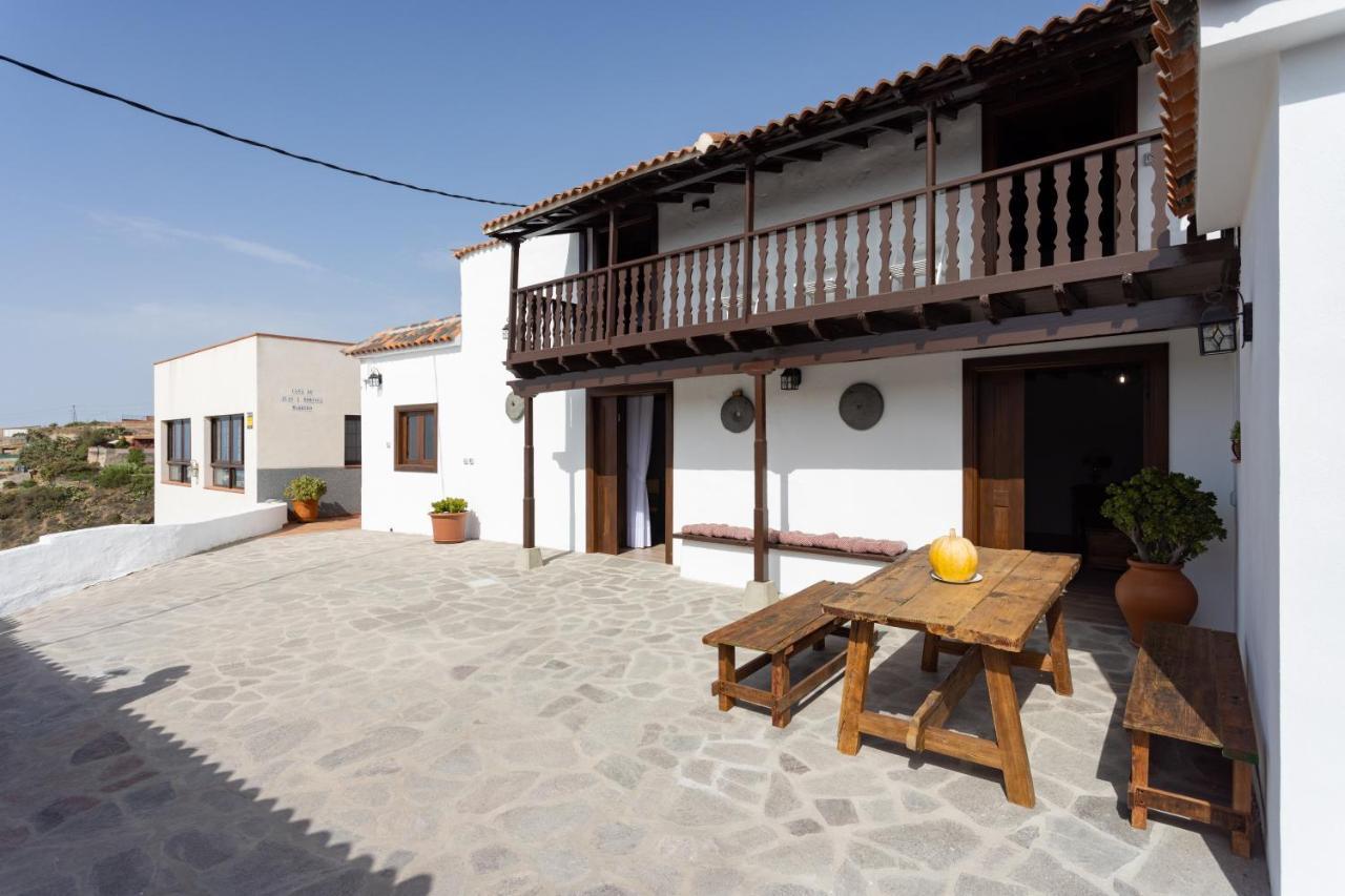Villa Rural La Zarza By Sunkeyrents Fasnia Bagian luar foto
